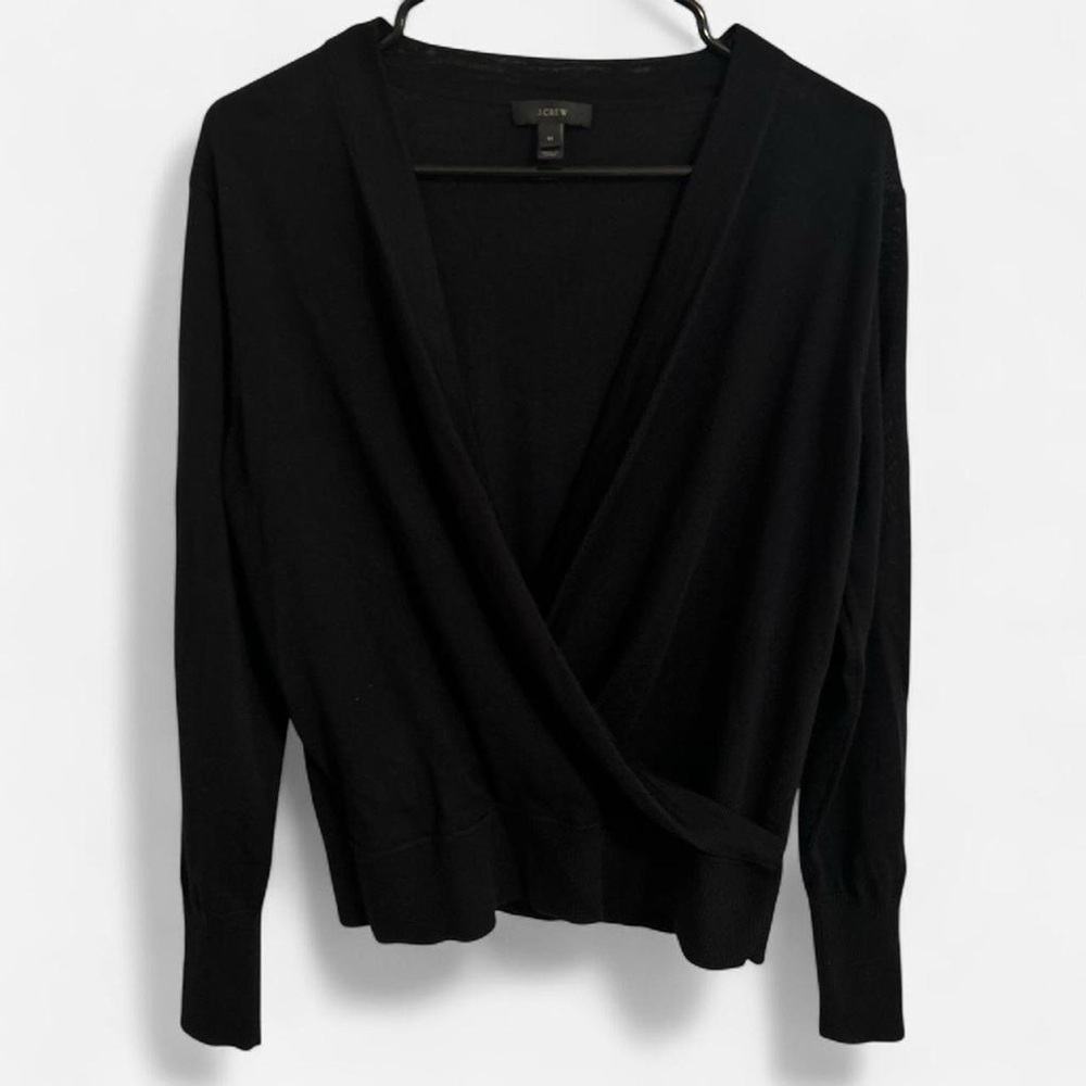 Quite Luxury Women’s Sweater Size Medium Merino Wool Crossover Preppy Capsule